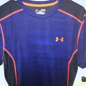 Under Armour T-shirt